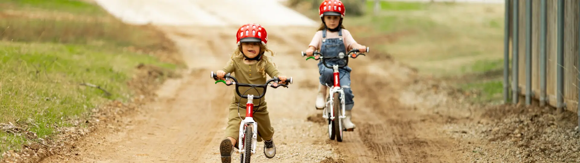 Детский шлем Woom Kid's Helmet black XS