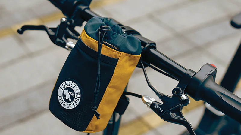 Смотреть видеообзор Сумка для велосипеда Ulac C-Hold DX Insulating Bicycle Bag Black